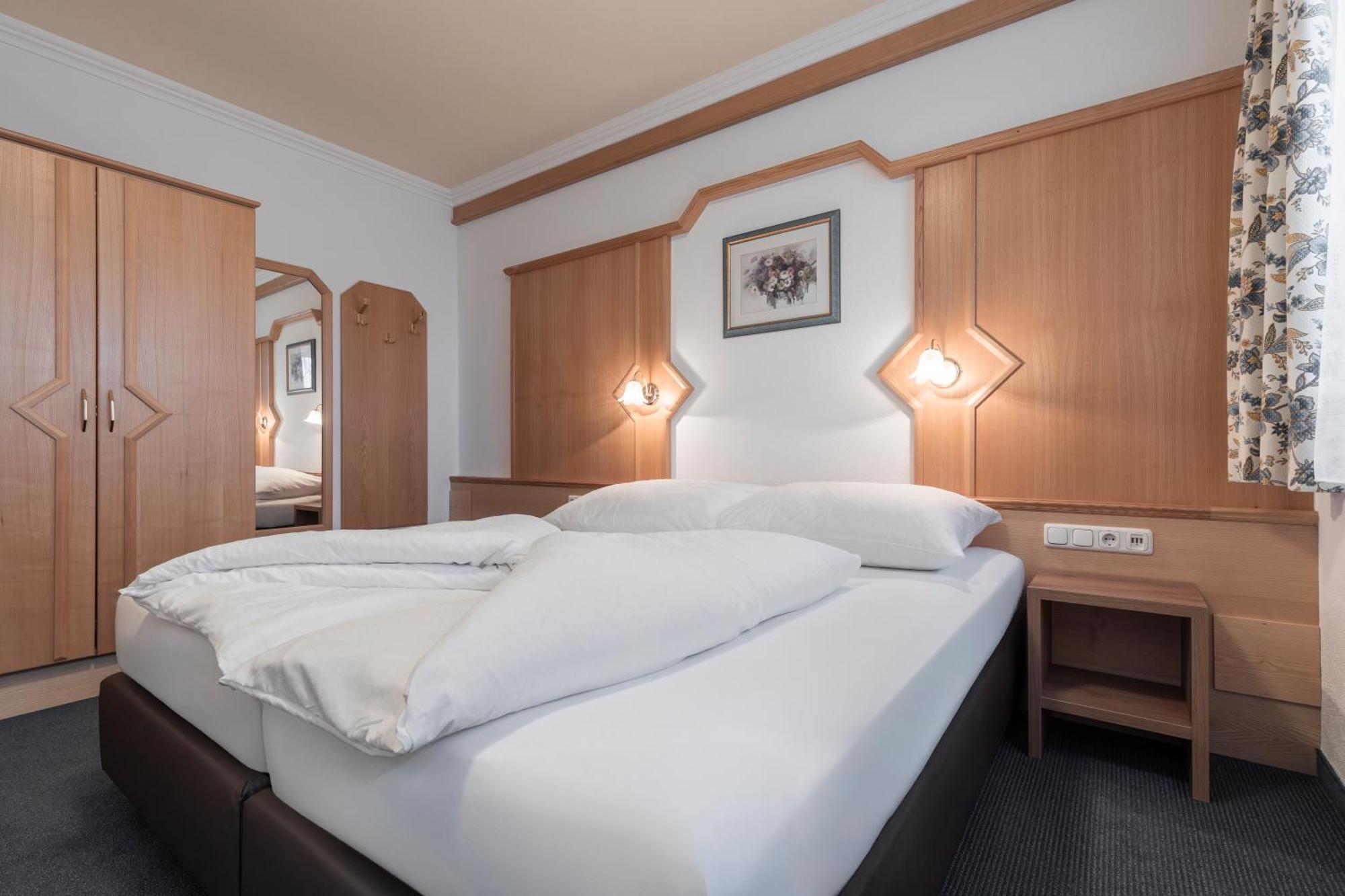 Schmid Rooms & Apartments ايشجل المظهر الخارجي الصورة