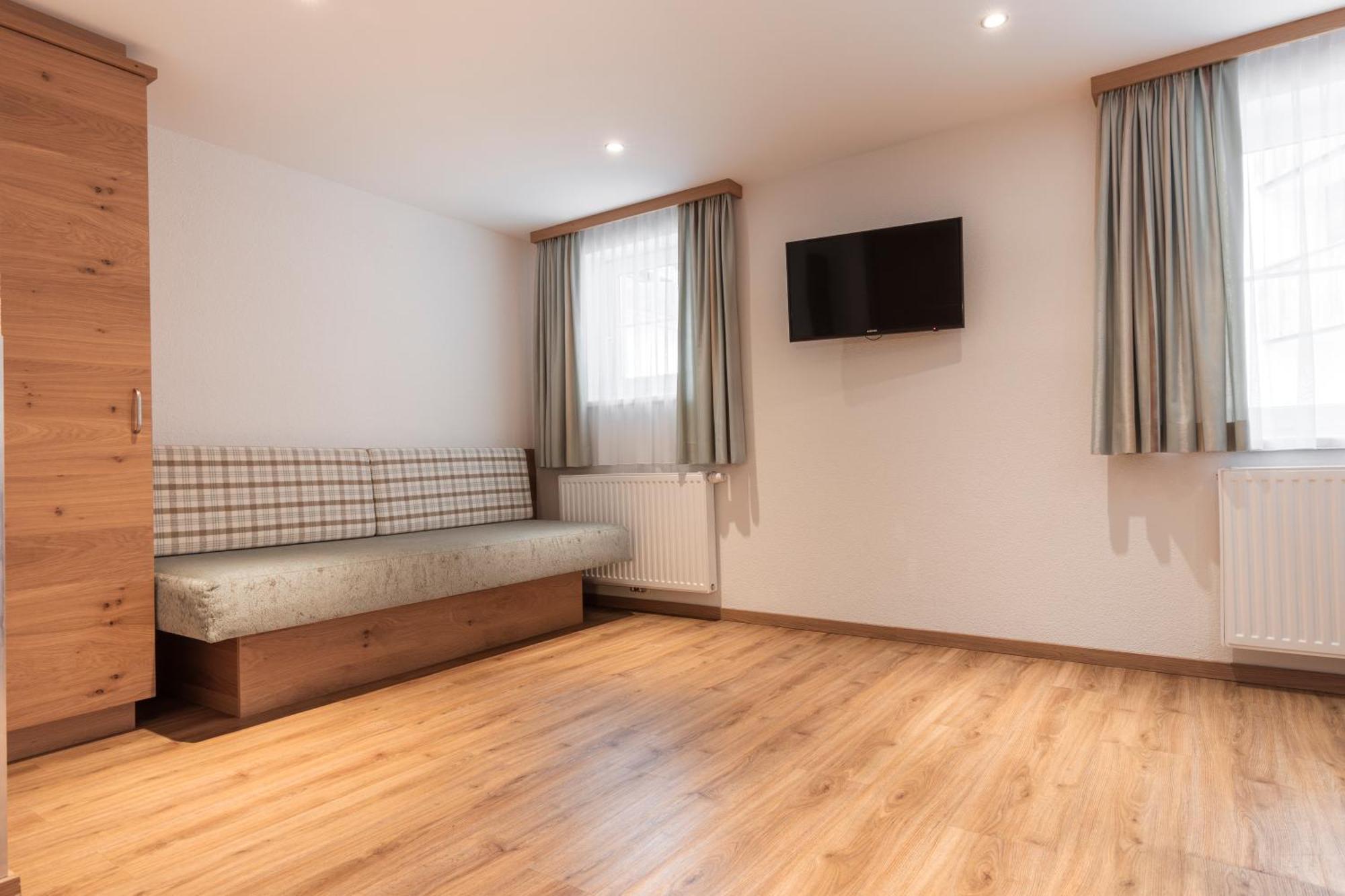 Schmid Rooms & Apartments ايشجل المظهر الخارجي الصورة