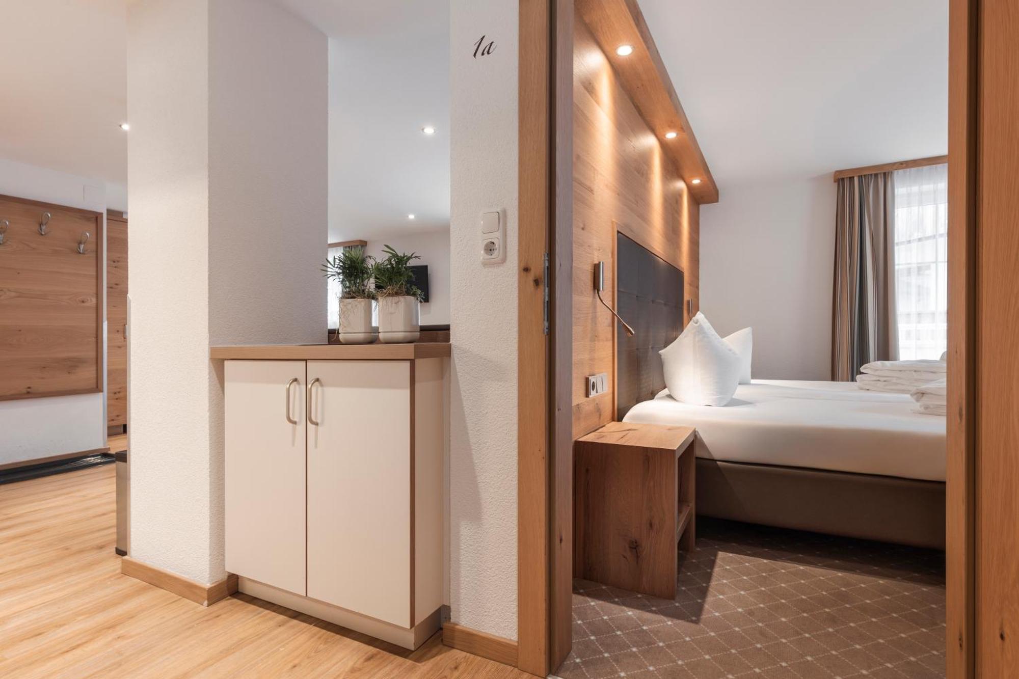 Schmid Rooms & Apartments ايشجل المظهر الخارجي الصورة