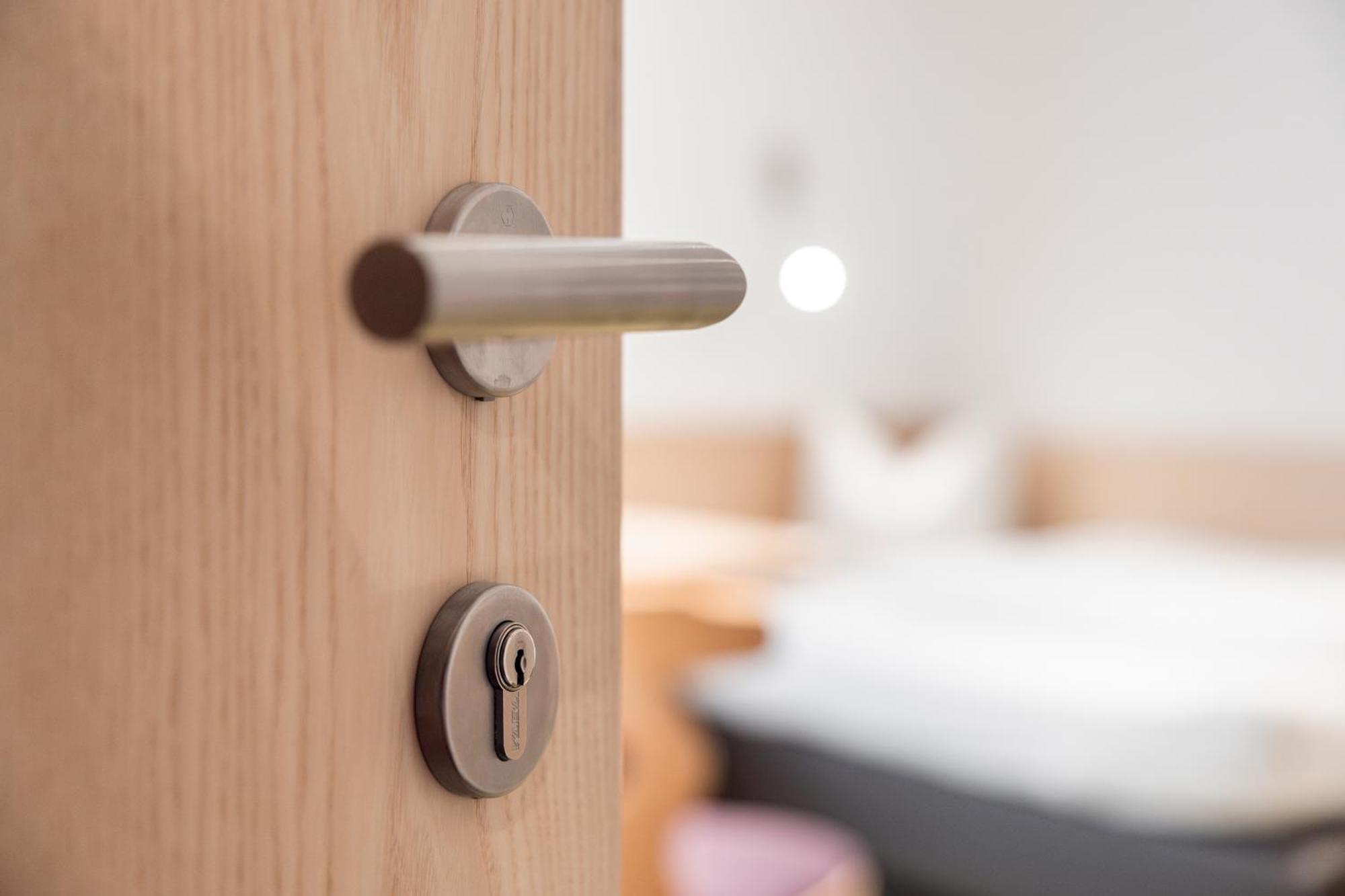 Schmid Rooms & Apartments ايشجل المظهر الخارجي الصورة